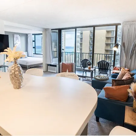 Oceanview Oasis On 28Th Floor - Steps To Waikiki Beach & Free Parking